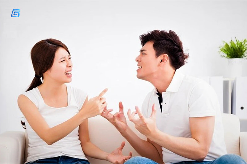 Mồng 1 kiêng kiêng cãi vã, chửi bới