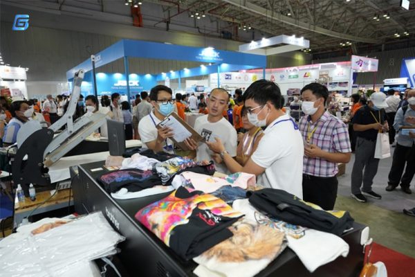 Lợi ích của việc tham gia hội chợ triển lãm ngành may mặc